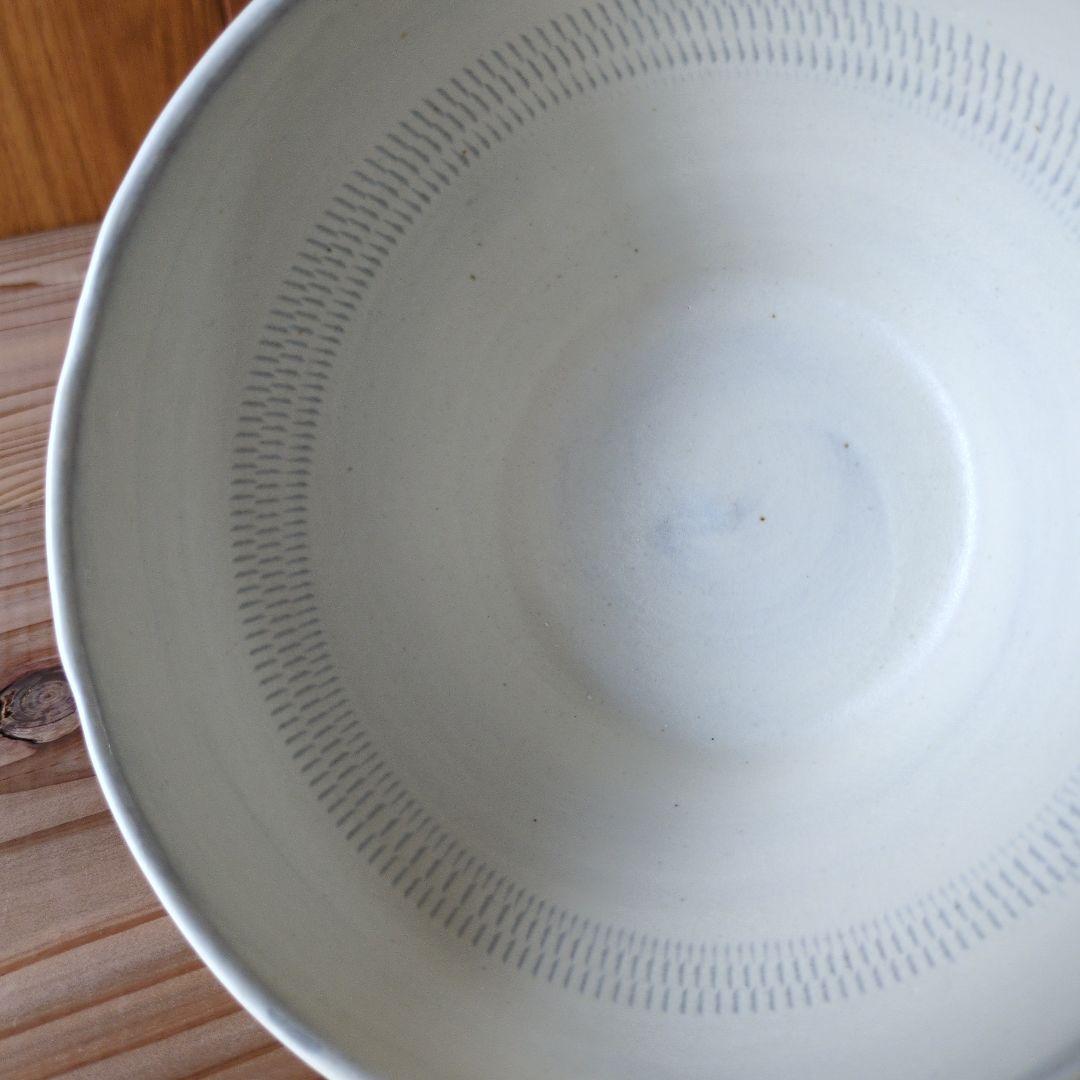 もももここです。小石原焼 丼ぶり 深鉢 ボウル うどん鉢 とびかんな 民藝