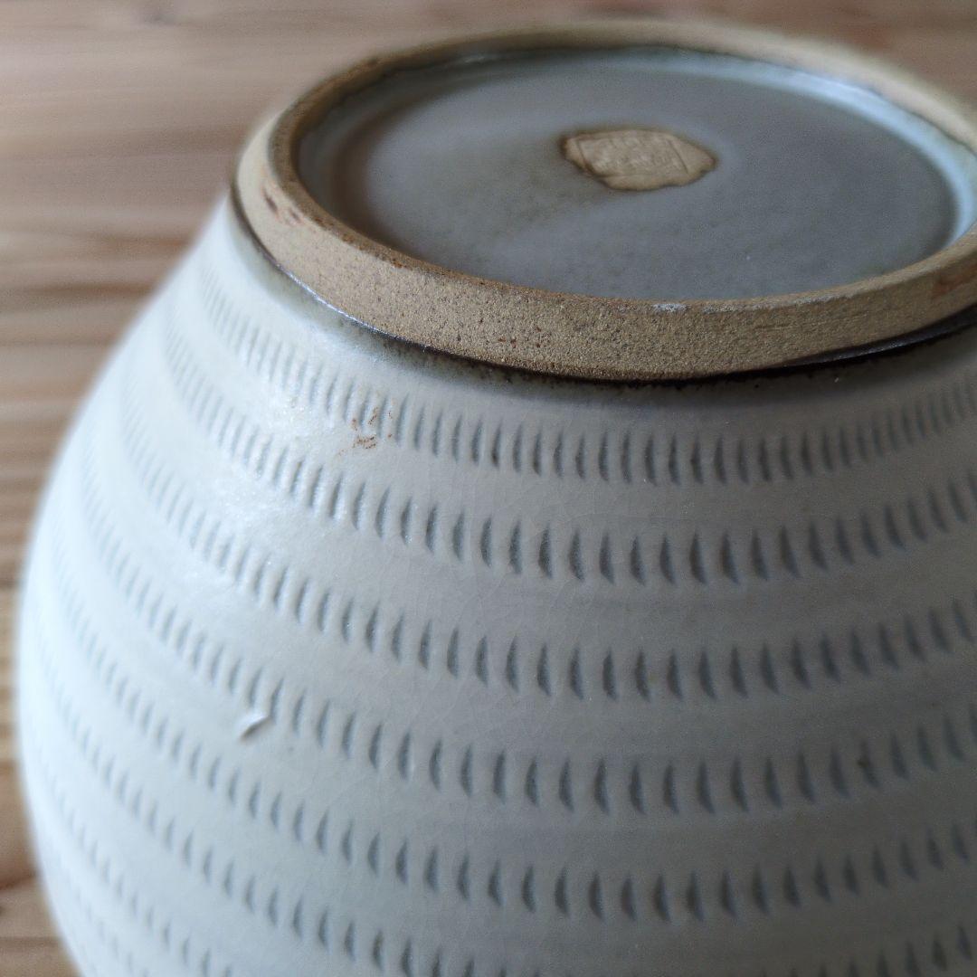 もももここです。小石原焼 丼ぶり 深鉢 ボウル うどん鉢 とびかんな 民藝