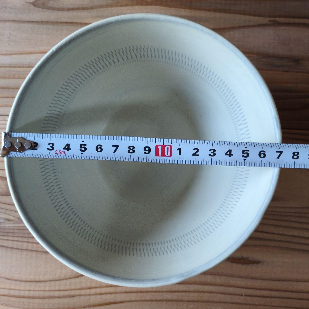 もももここです。小石原焼 丼ぶり 深鉢 ボウル うどん鉢 とびかんな 民藝