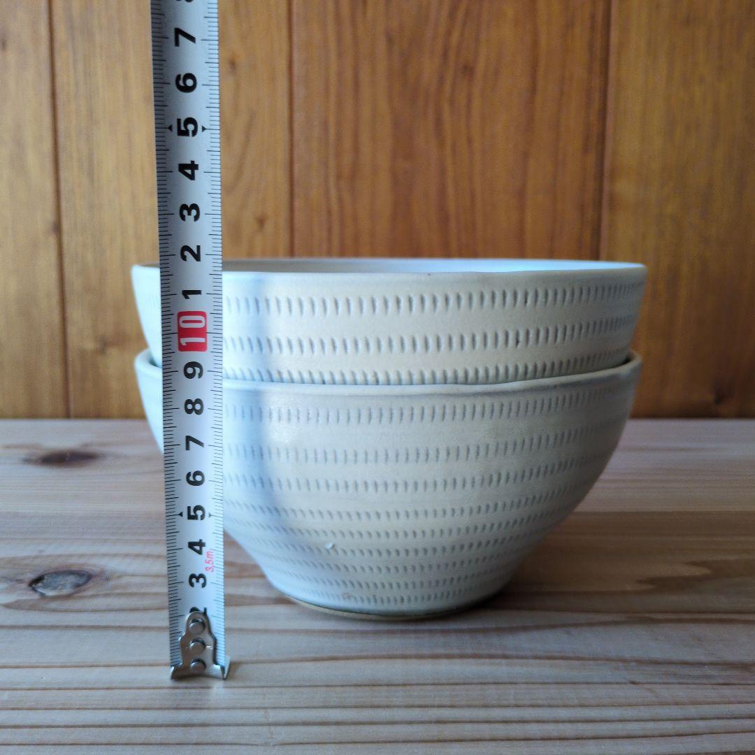 もももここです。小石原焼 丼ぶり 深鉢 ボウル うどん鉢 とびかんな 民藝