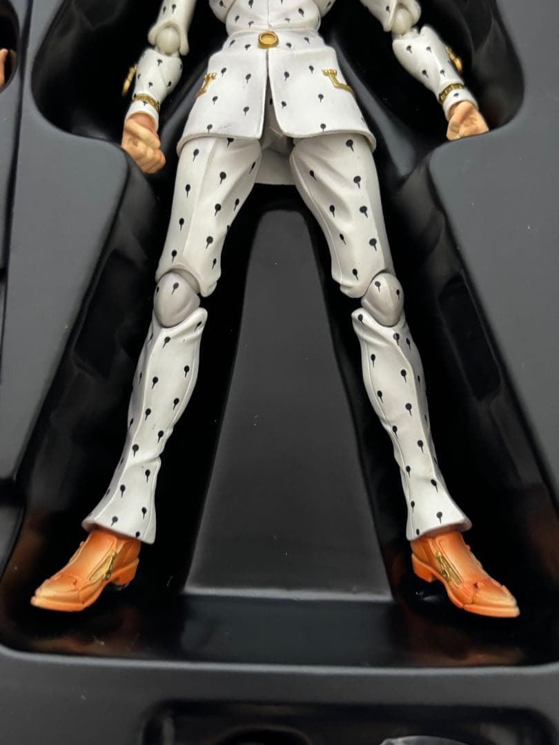 超像可動　　ジョジョの奇妙な冒険　ブローノ　ブチャラティ