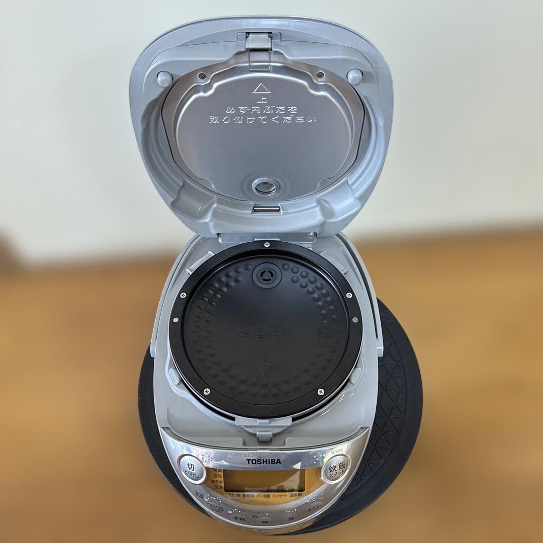 TOSHIBA 炊飯器 シルバー　3.5合　RC-6XG