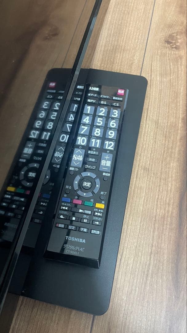 東芝 REGZA 23S8 液晶テレビ　HDMI リモコン付　USB録画対応