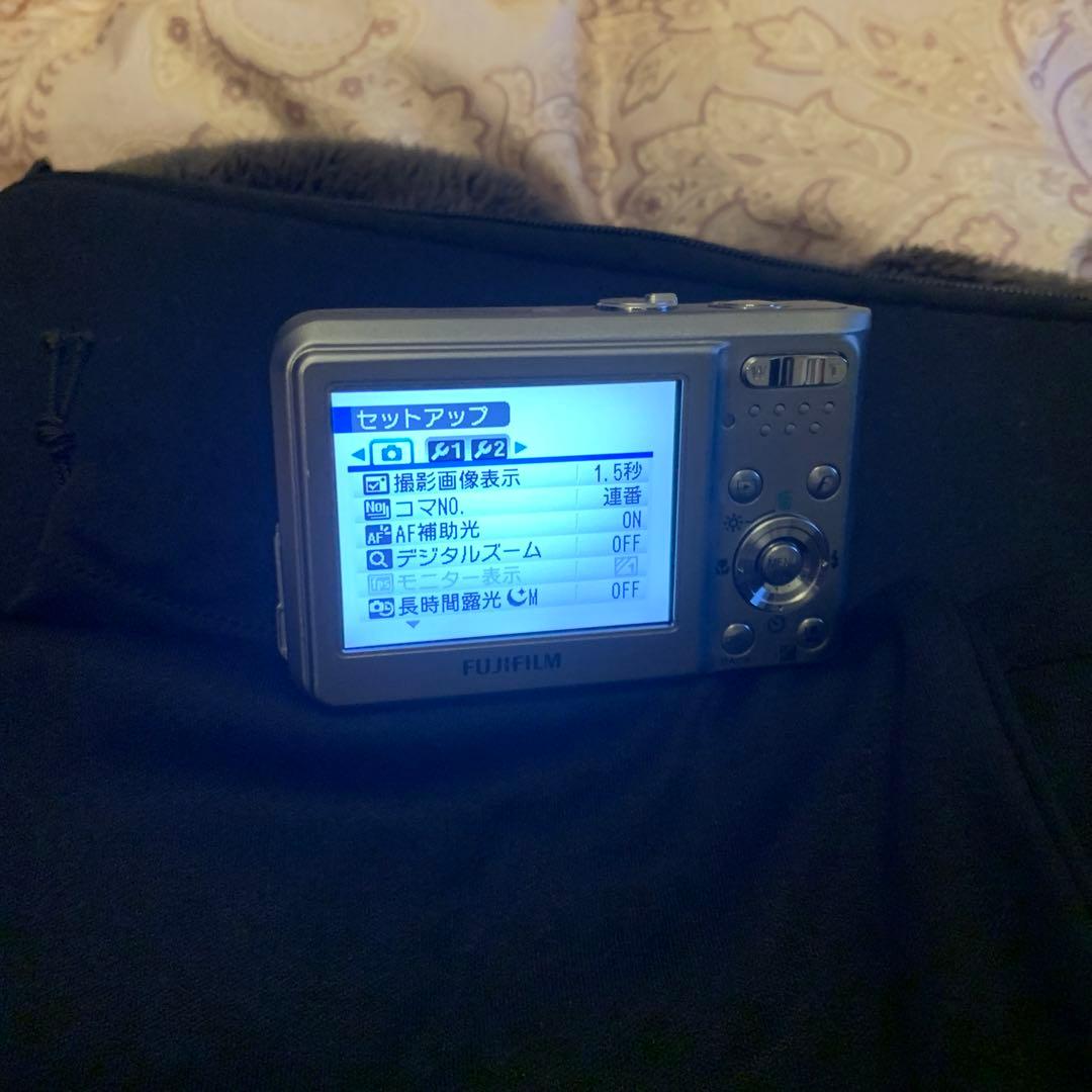 名機　FUJIFILM FinePix F31fd美品　xdカード付　完動品
