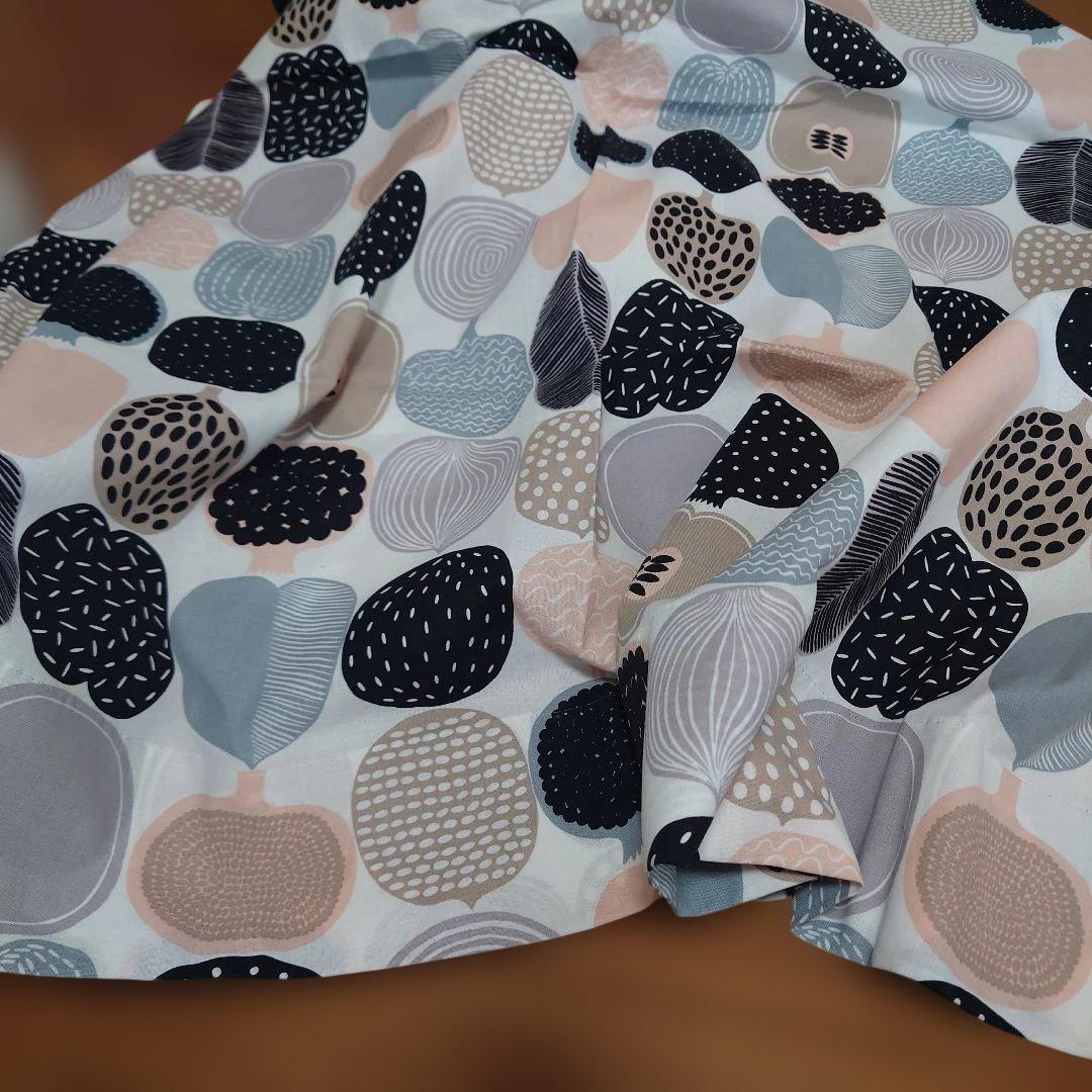 MARIMEKKO オーダーカーテン KOMPOTTI入荷まち