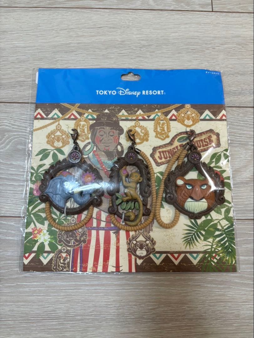 新品　東京ディズニーリゾート ジャングルクルーズ ストラップ 3個セット