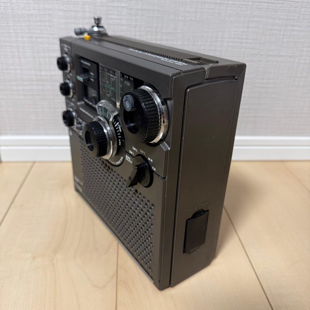 SONY ICF-5900 スカイセンサー（70年代短波ラジオ）専用ケース付