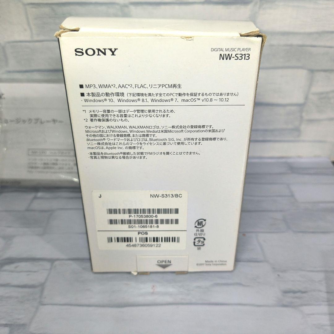 美品　SONY NW-S313 ソニーウォークマン4GB　ブラック　動品