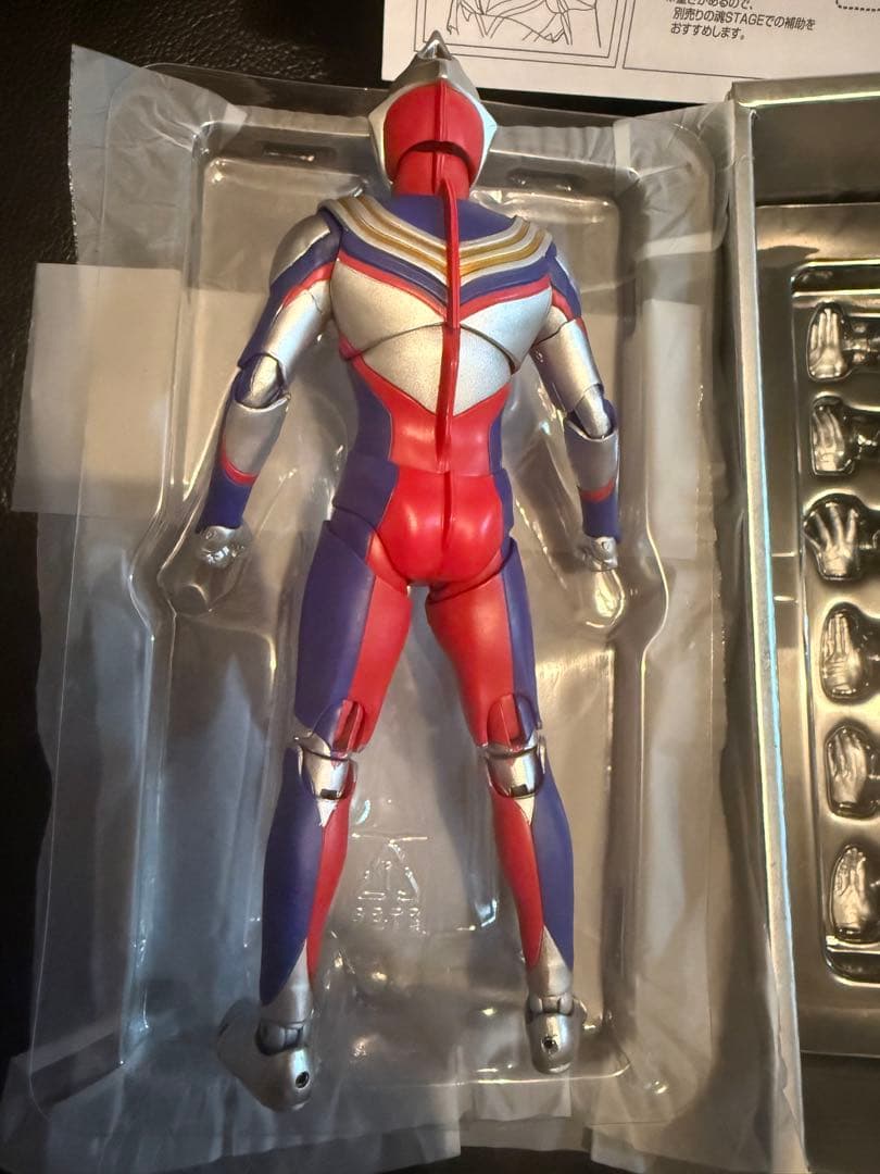 【11月再販版】S.H.Figuarts 真骨彫製法 ウルトラマンティガ