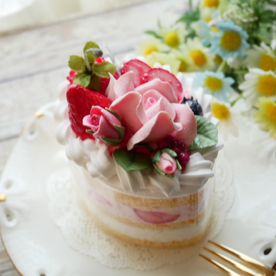 ◆フェイクスイーツ◆華やかローズ♬オーバル型♪苺のショートケーキ◆リアルサイズ◆
