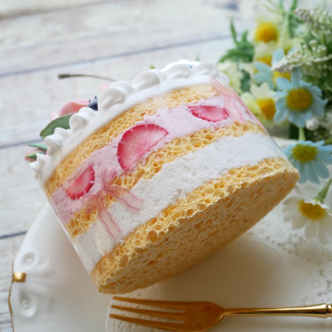 ◆フェイクスイーツ◆華やかローズ♬オーバル型♪苺のショートケーキ◆リアルサイズ◆