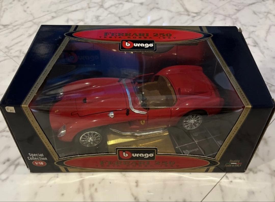 burago Ferrari テストロッサ 250 1/18 特別コレクション