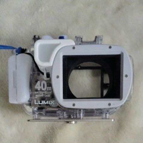 水中カメラセット　①LUMIX DMC-TZ7-A ②マリンケース DMW-MC
