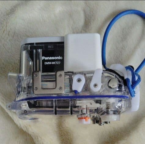 水中カメラセット　①LUMIX DMC-TZ7-A ②マリンケース DMW-MC