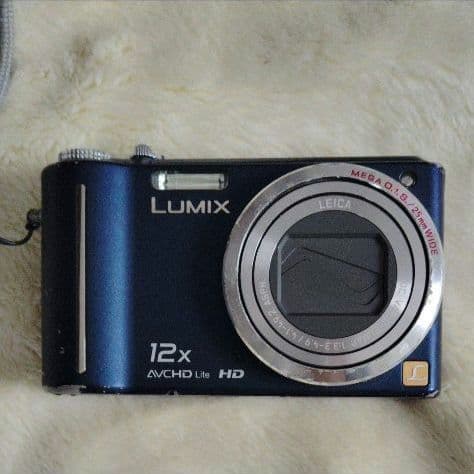 水中カメラセット　①LUMIX DMC-TZ7-A ②マリンケース DMW-MC
