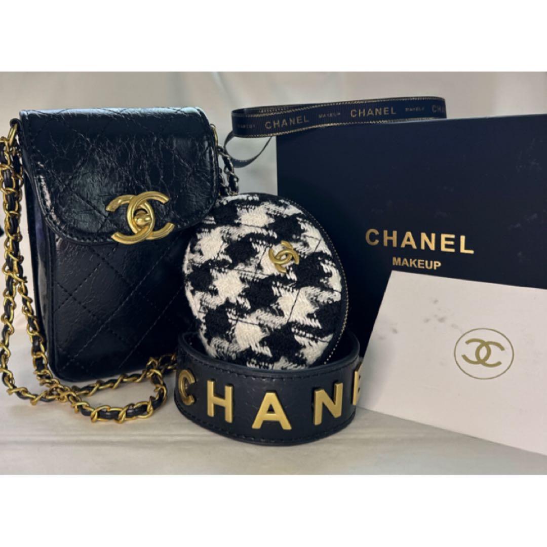 CHANEL 海外VIP 顧客限定 ノベルティ スマホポーチ ショルダーバッグ