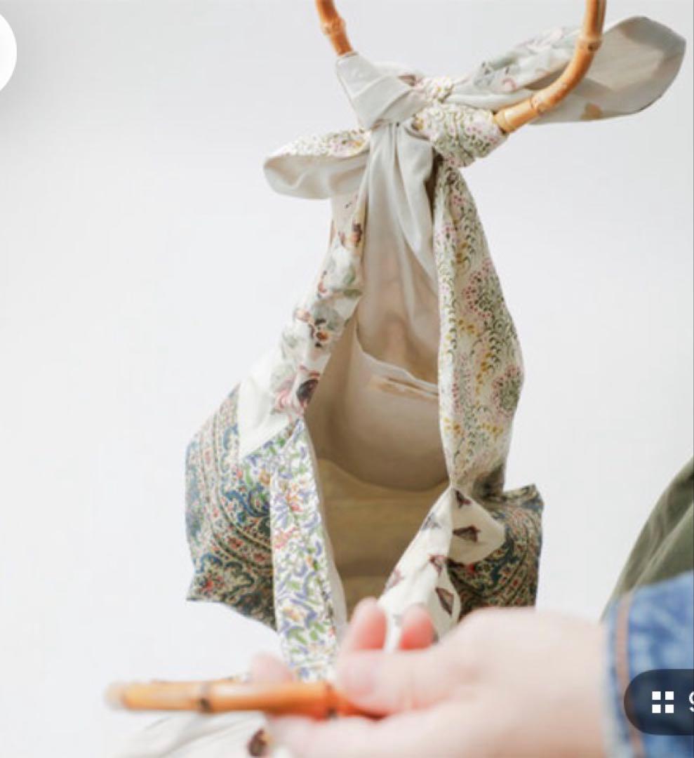 Bon Vieux Temps パッチワークプリント バンブーハンドルバッグ