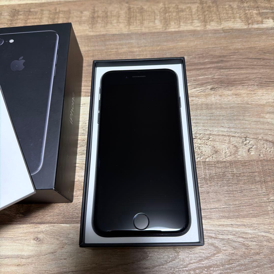 iPhone 7 ジェットブラック　128GB