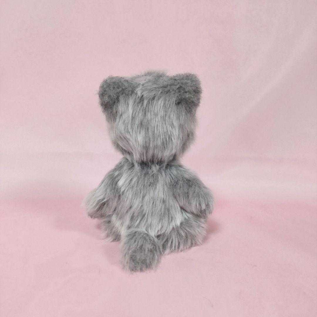 心穏やか❤️シルバーグレーねこさん/首にマフラー ❤ハンドメイド アートドール