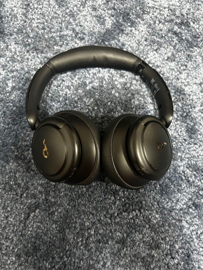 Anker Soundcore ブラック ヘッドフォン　（ケース付き）