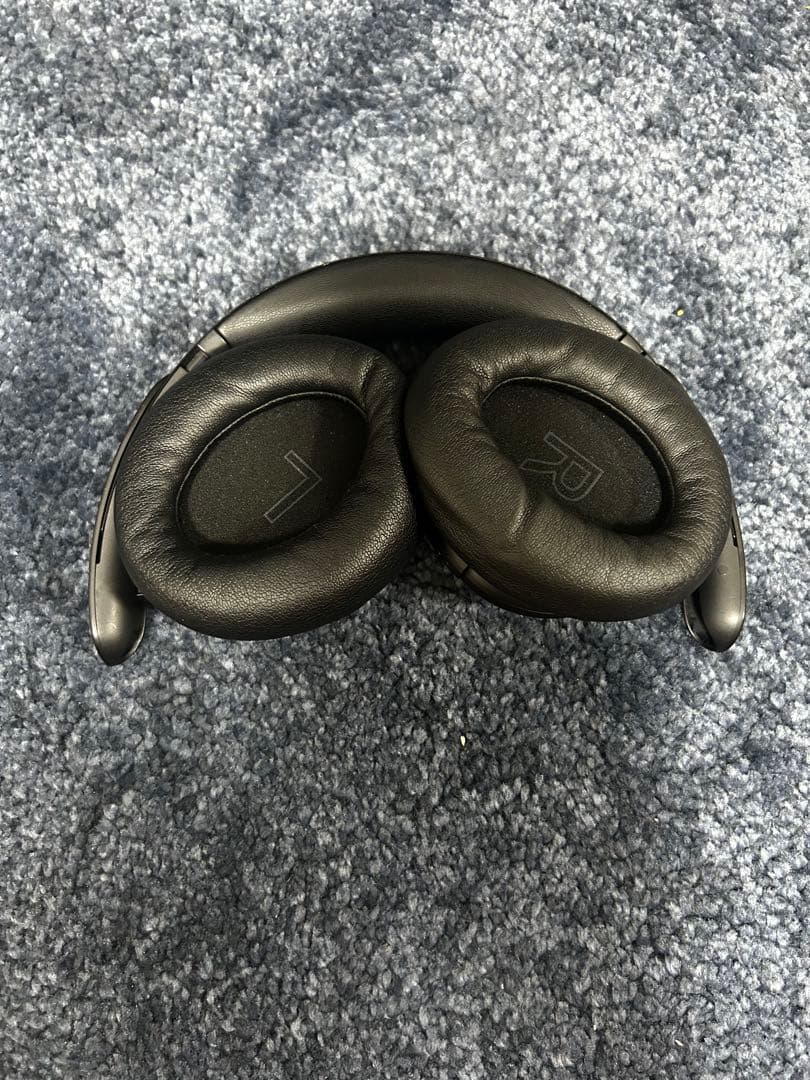 Anker Soundcore ブラック ヘッドフォン　（ケース付き）