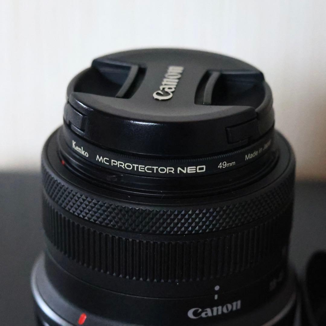 Canon EOS R100 RF-S 18-45mmレンズキット　USED