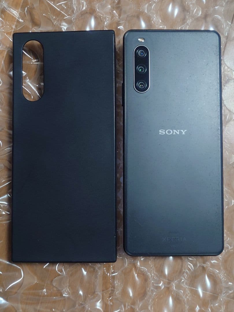 中古品:Xperia10IV 黒 128G カバー有 箱無 SIM解除済
