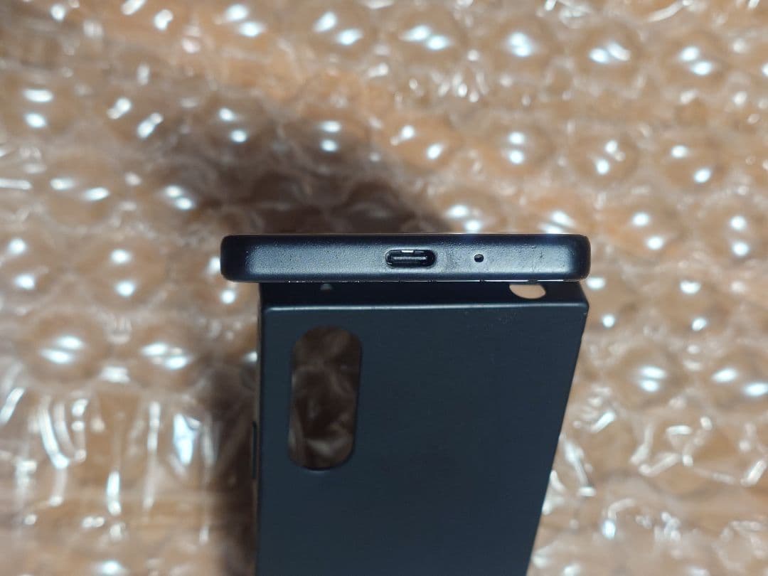 中古品:Xperia10IV 黒 128G カバー有 箱無 SIM解除済