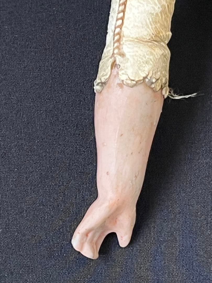 アンティークビスクドール 追加確認画像です