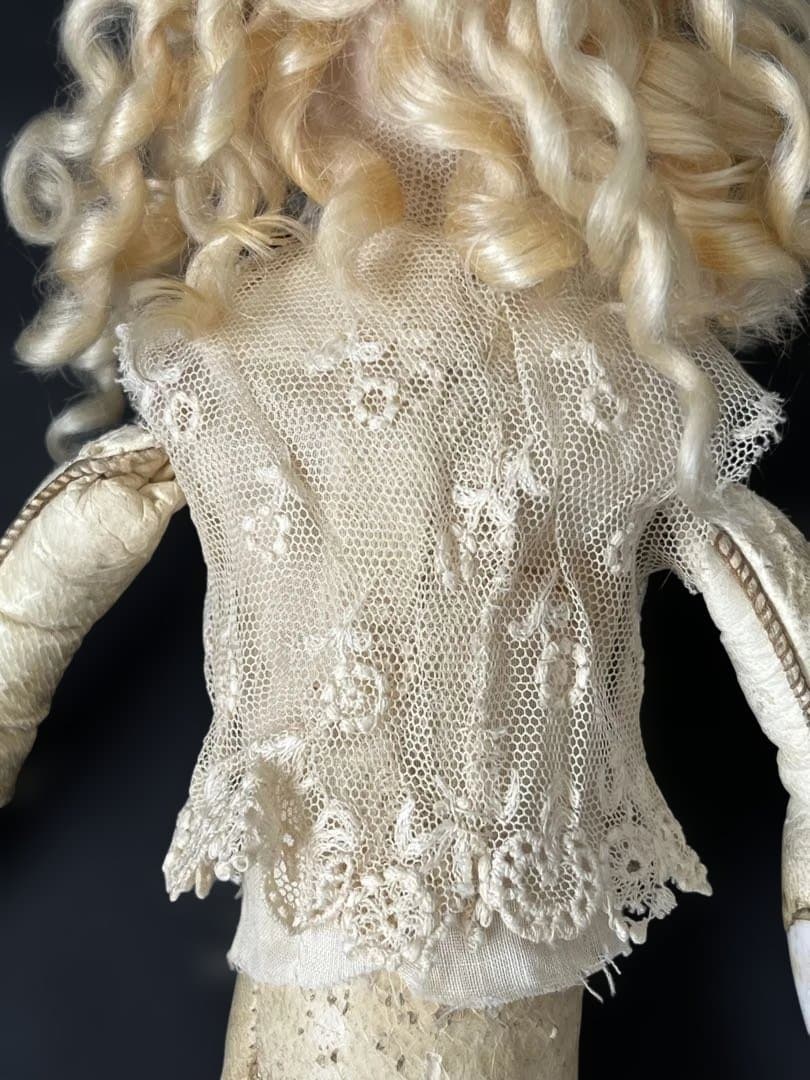 アンティークビスクドール 追加確認画像です