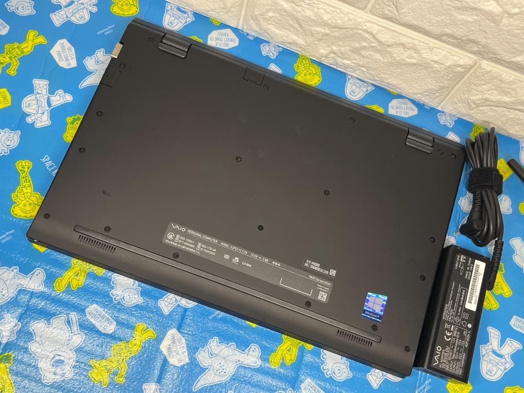 ソニー バイオ VJPG Core i7 16GB LTE 13.3型ノートPC