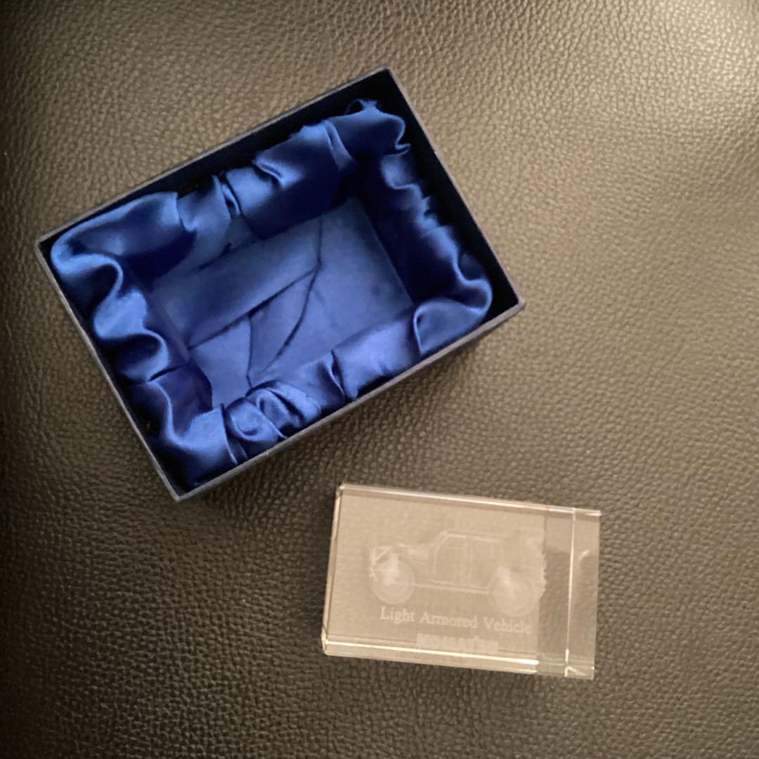 陸上自衛隊　軽装甲機動車　KOMATSU クリスタル　海上自衛隊パンフレット一式