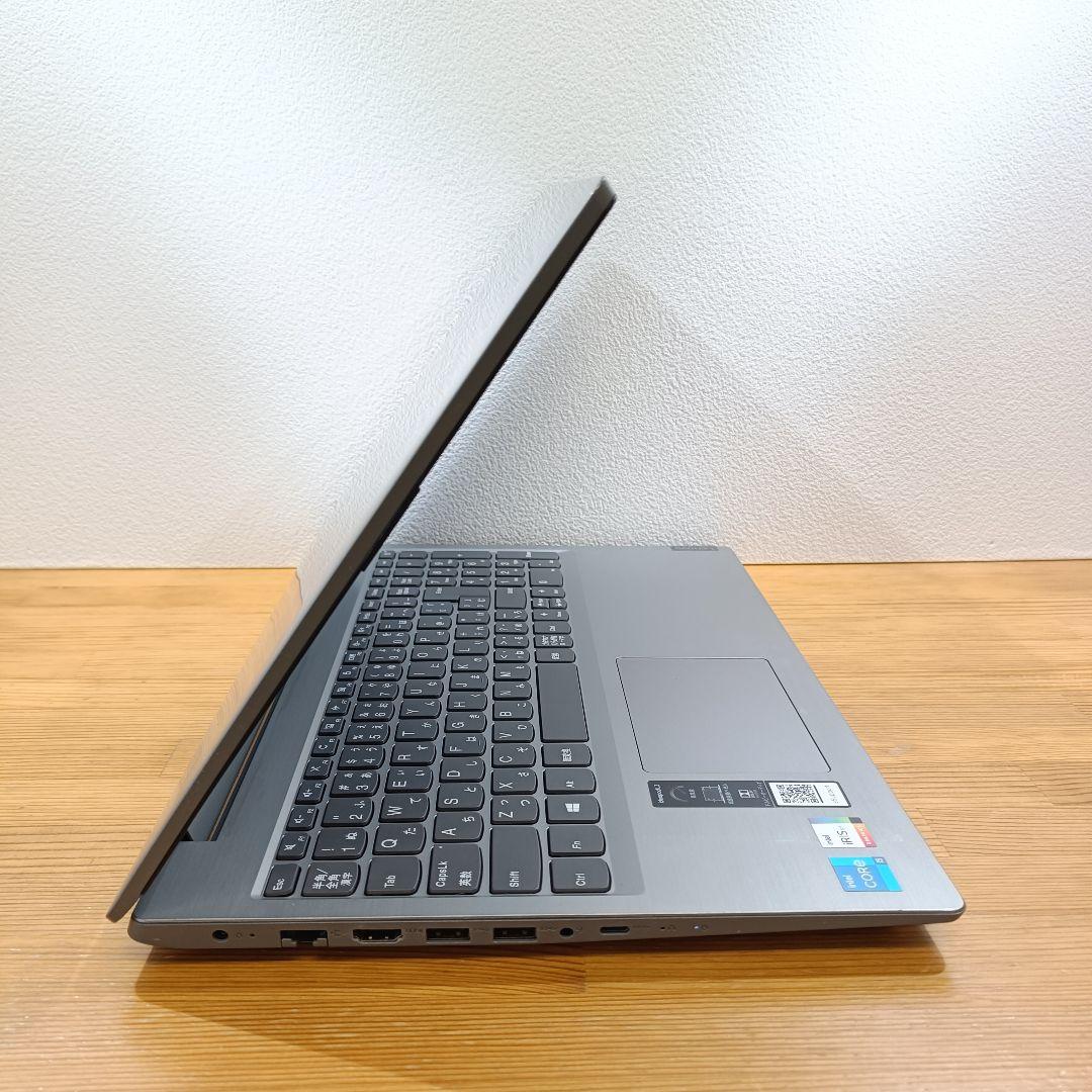 ノートパソコン Windows11 11世代 Corei5 SSD メモリ8GB