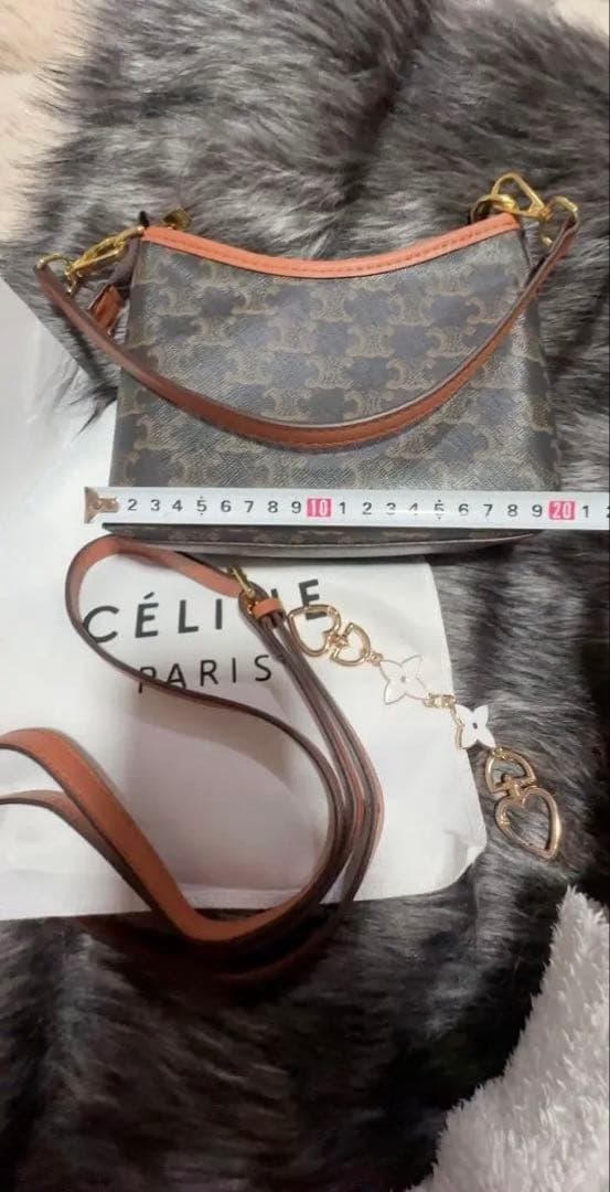 CÉLINE NOVELTYショルダーバッグ ブラウン/ベージュ