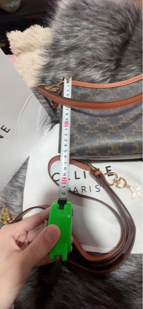 CÉLINE NOVELTYショルダーバッグ ブラウン/ベージュ