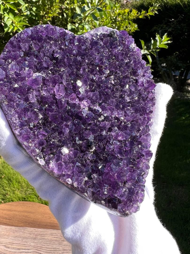 67 天然石 ウルグアイ産 アメジスト ハート型 クラスター 置き物