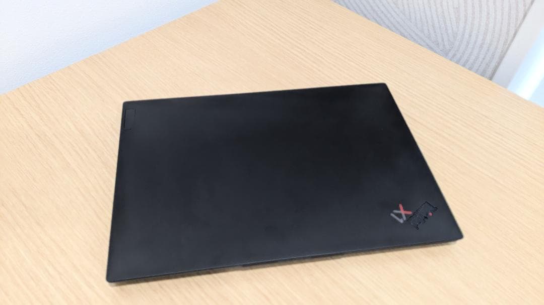 ThinkPad X1 Carbon Gen 10（保証付き、5G）