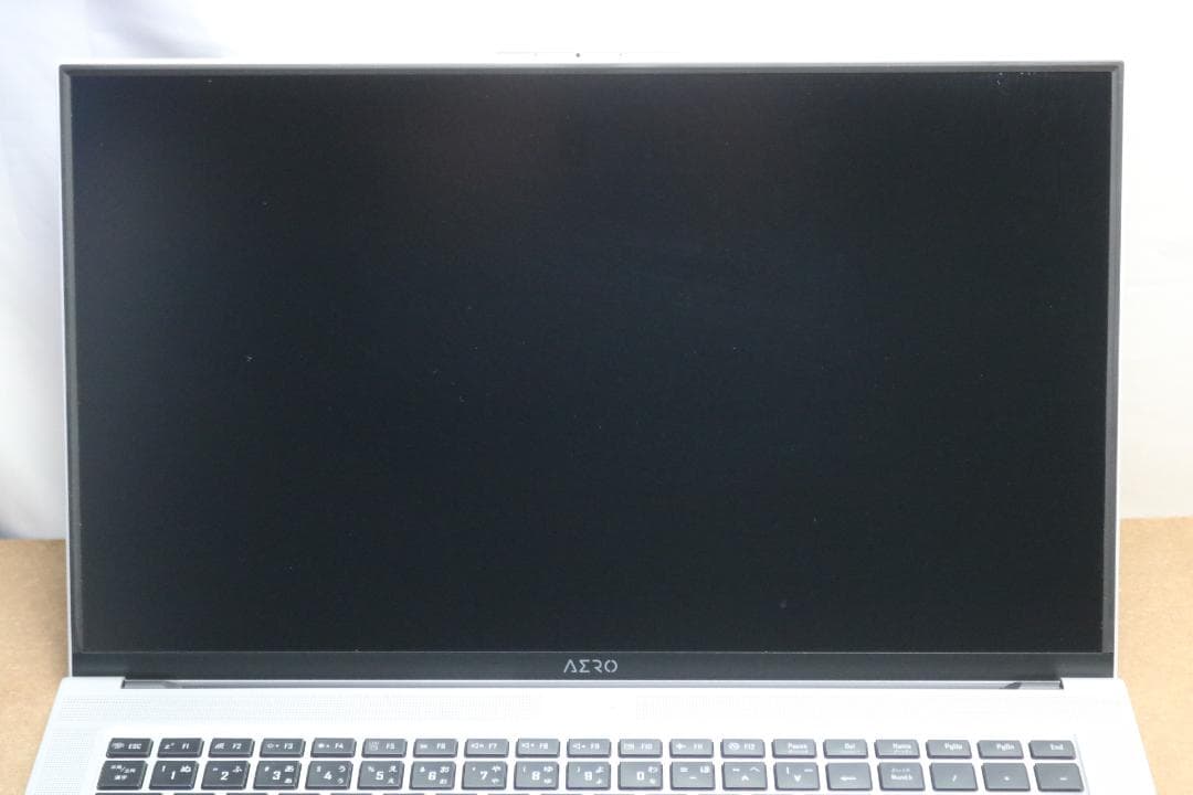 初期化済 ノートPC Corei7-12700H 1TBSSD 32GB 8GB