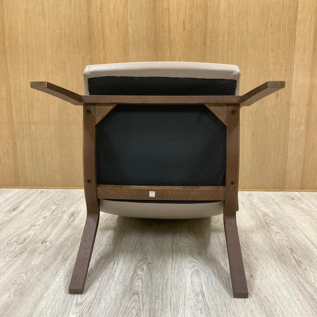 カンディハウス　CondeHouse 　ライナス ハイバックチェア　レザー　総革