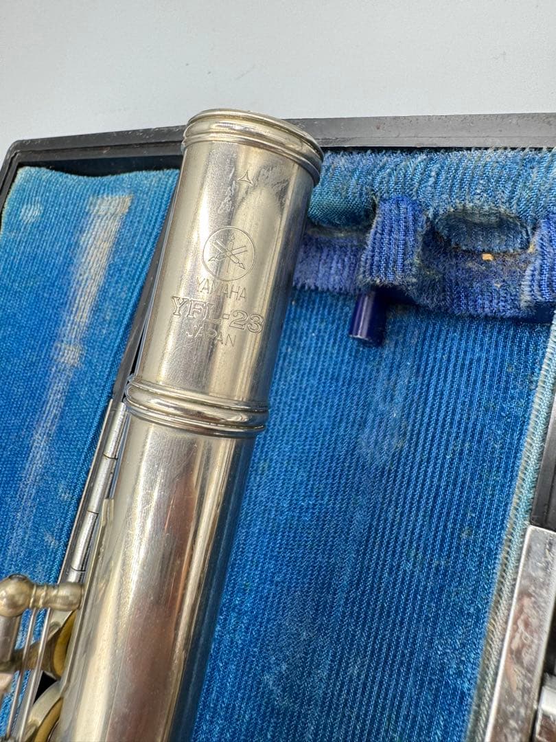 YAMAHA YFL-23 ヤマハ フルート　ケース付き