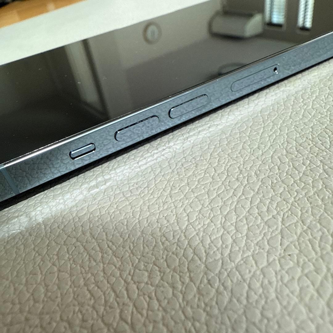 iPhone13promaxスマートフォン本体