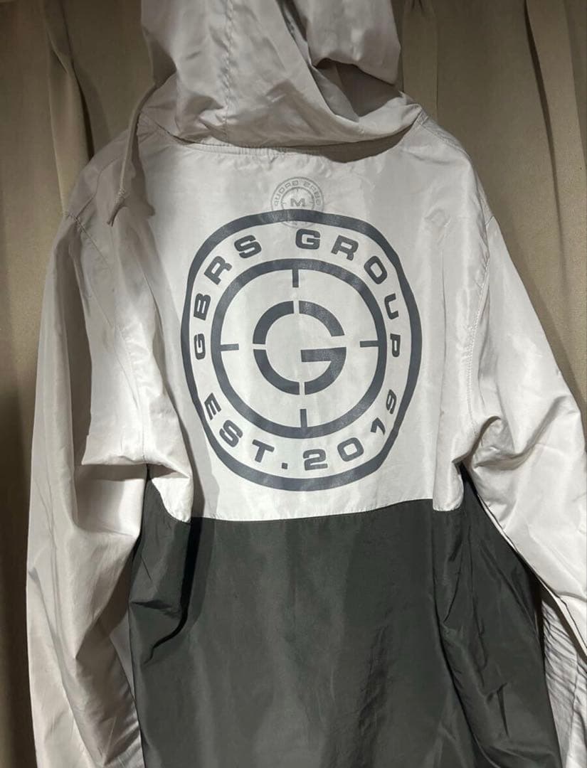 T実物未使用GBRS GROUP ウインドブレーカー パーカー M