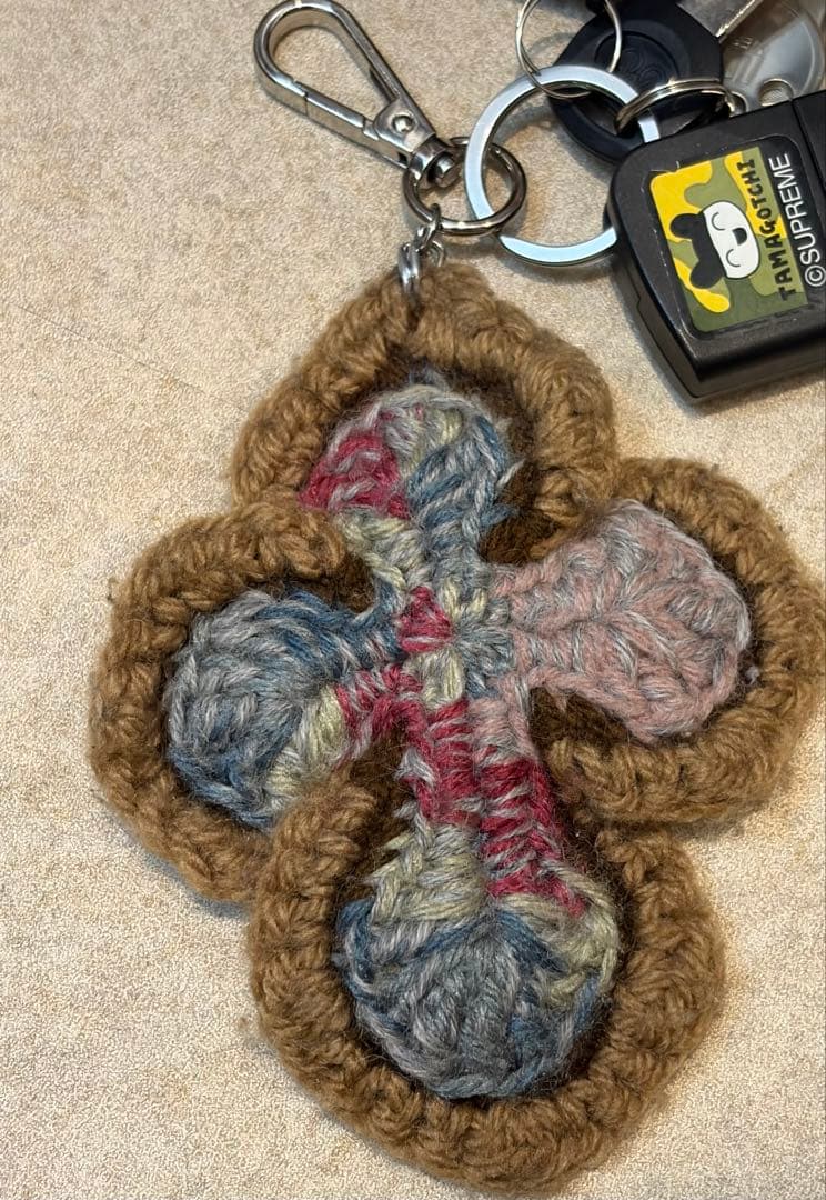 Y.A.R.N. 3D CROSS KEYCHAIN ヤーン チャーム