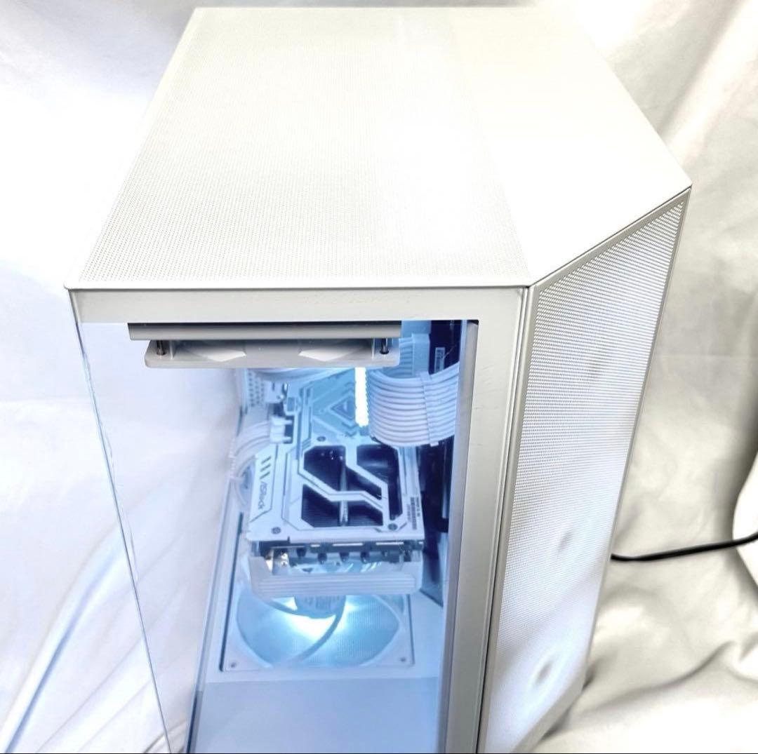 【新品】 ゲーミングPC RYZEN7 9800X3D RX9070XT 32G