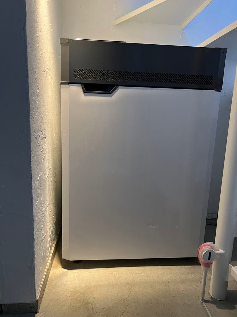 【値下げ】業務用冷蔵庫 240L. ワイン、米、野菜の保管に