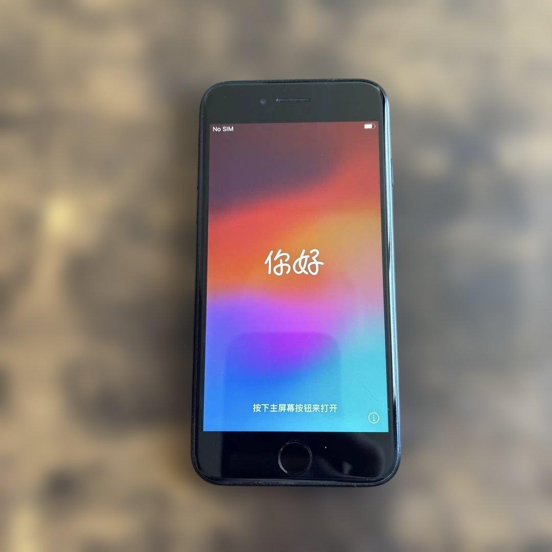 スマートフォン本体 Apple iPhone SE 64G