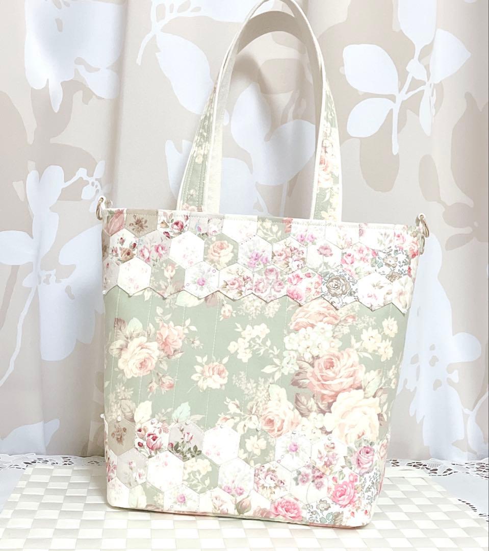 茶*々様 優雅な薔薇 パッチワークトートバッグ ヘキサゴン 手刺繍