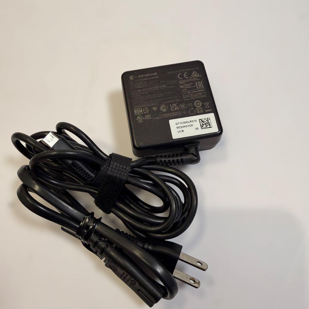 バッテリー最大容量88％ 東芝 dynabook G83/HV 2022年製