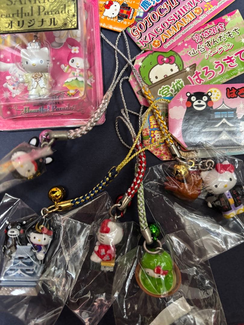 ハローキティ ファスナーマスコット　根付　23個セット　ピューロランド限定有