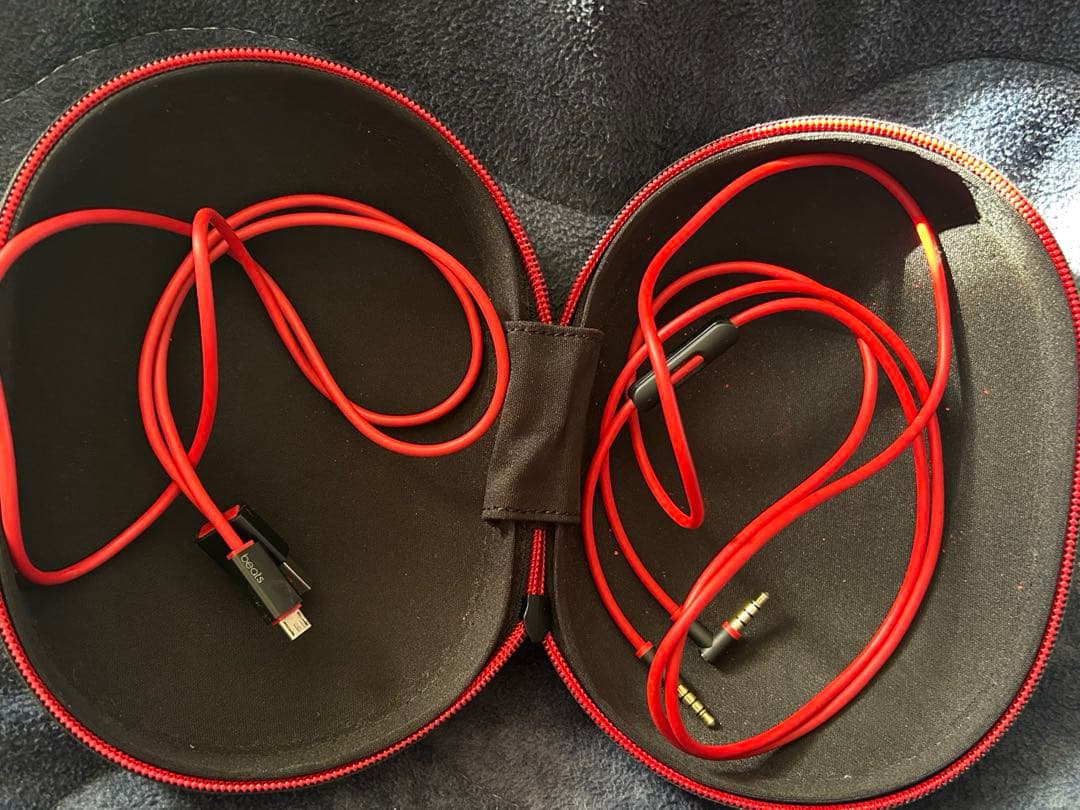 beats studio ワイヤレスヘッドホン　大幅値下げ！